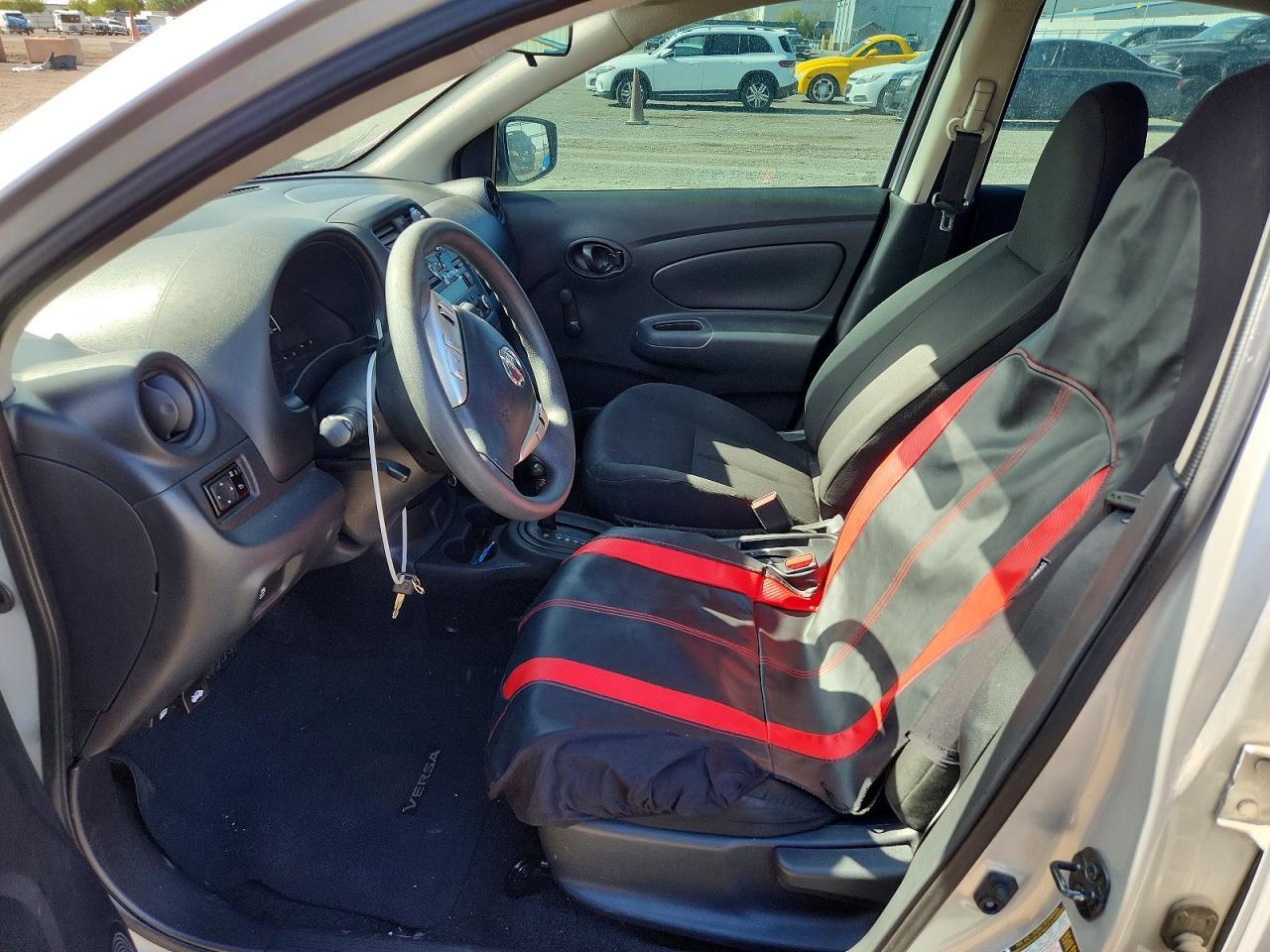 2017 Nissan Versa 1.6 S Plus - zdjęcie 7