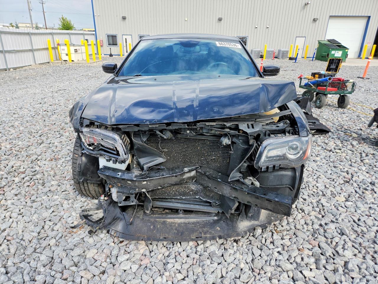 2014 Chrysler 300 S - zdjęcie 5