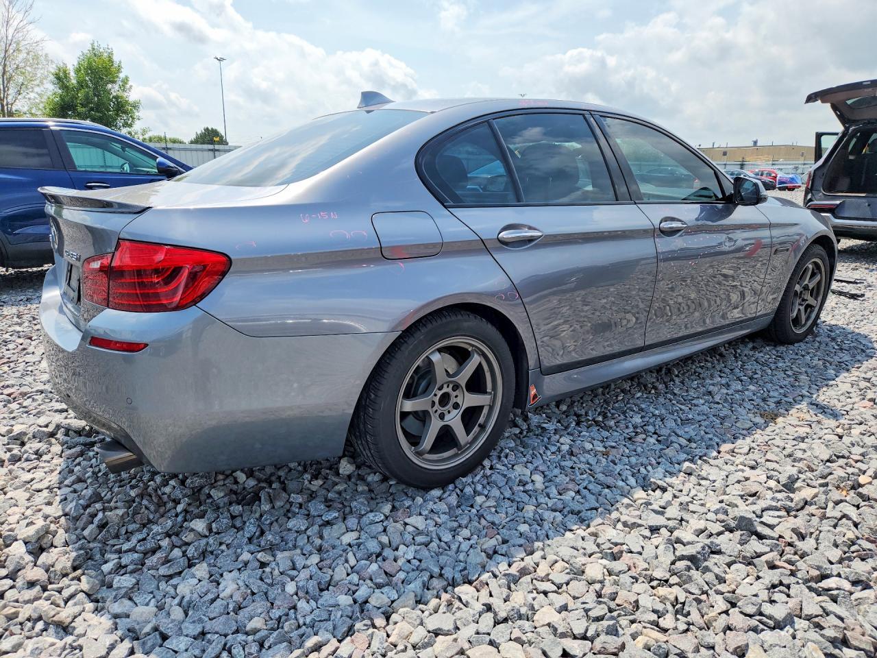2015 BMW Seria 5 535i - zdjęcie 3