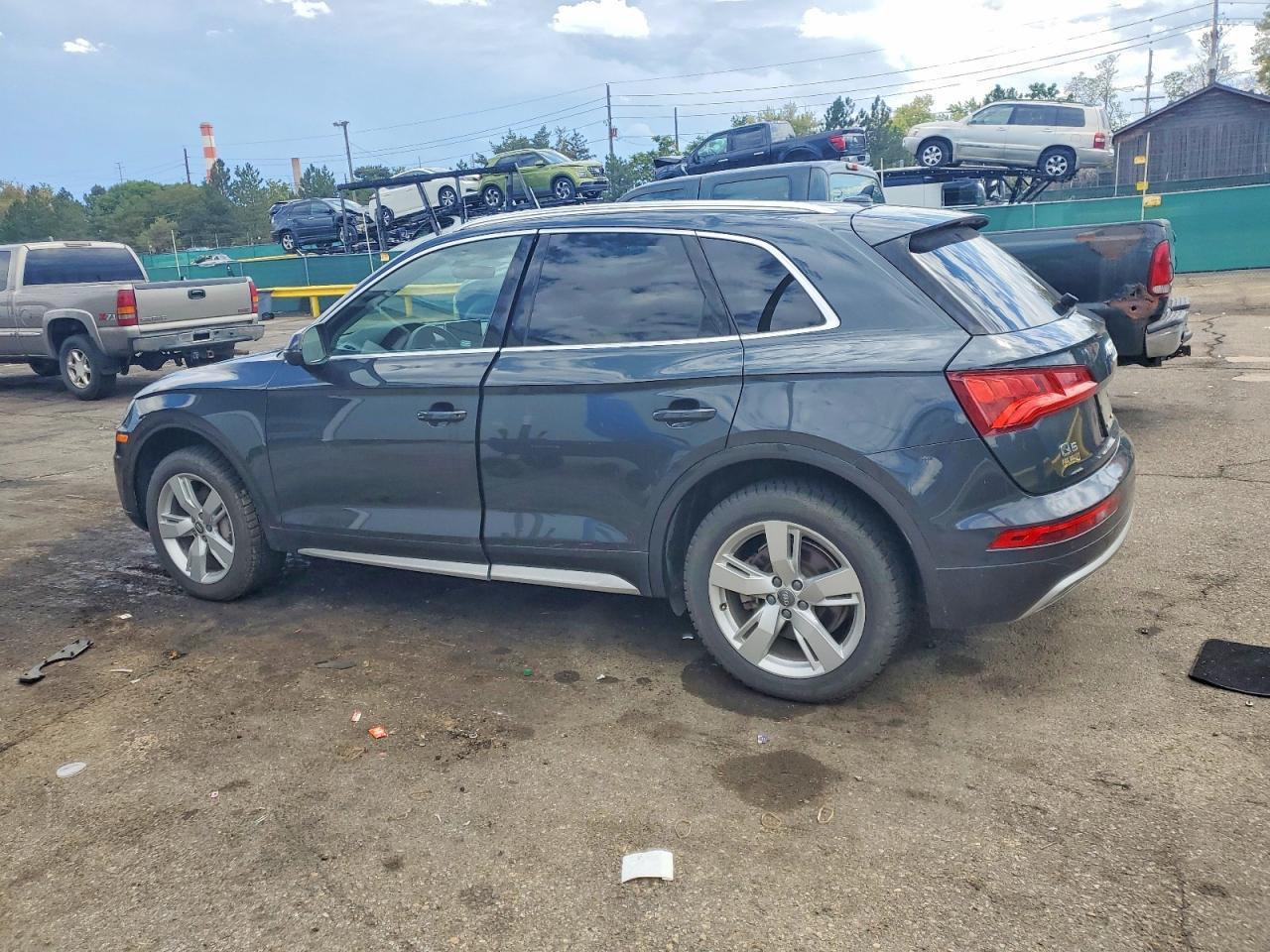 2018 Audi Q5 Premium Plus - zdjęcie 2