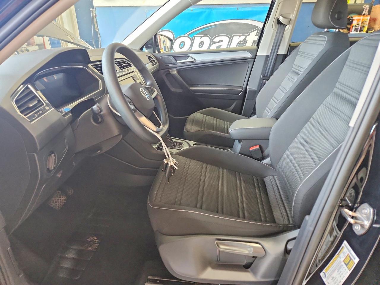 2023 Volkswagen Tiguan S - zdjęcie 7