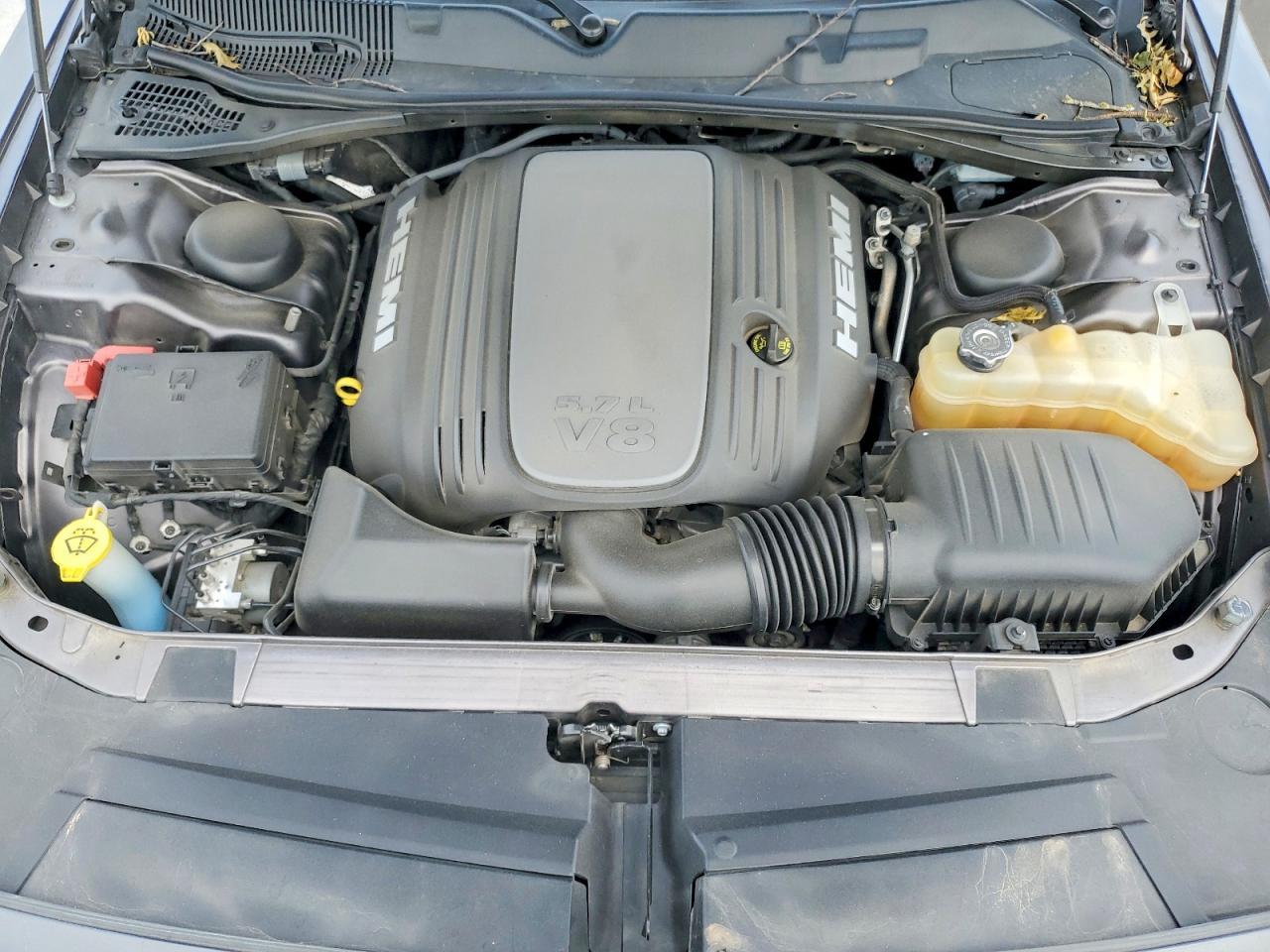 2018 Dodge Challenger R/T - zdjęcie 11