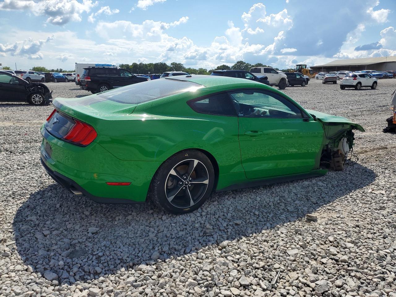 2019 Ford Mustang - zdjęcie 3