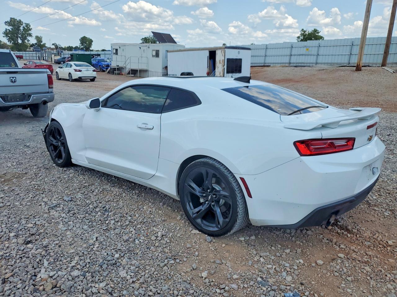 2017 Chevrolet Camaro Lt - zdjęcie 2
