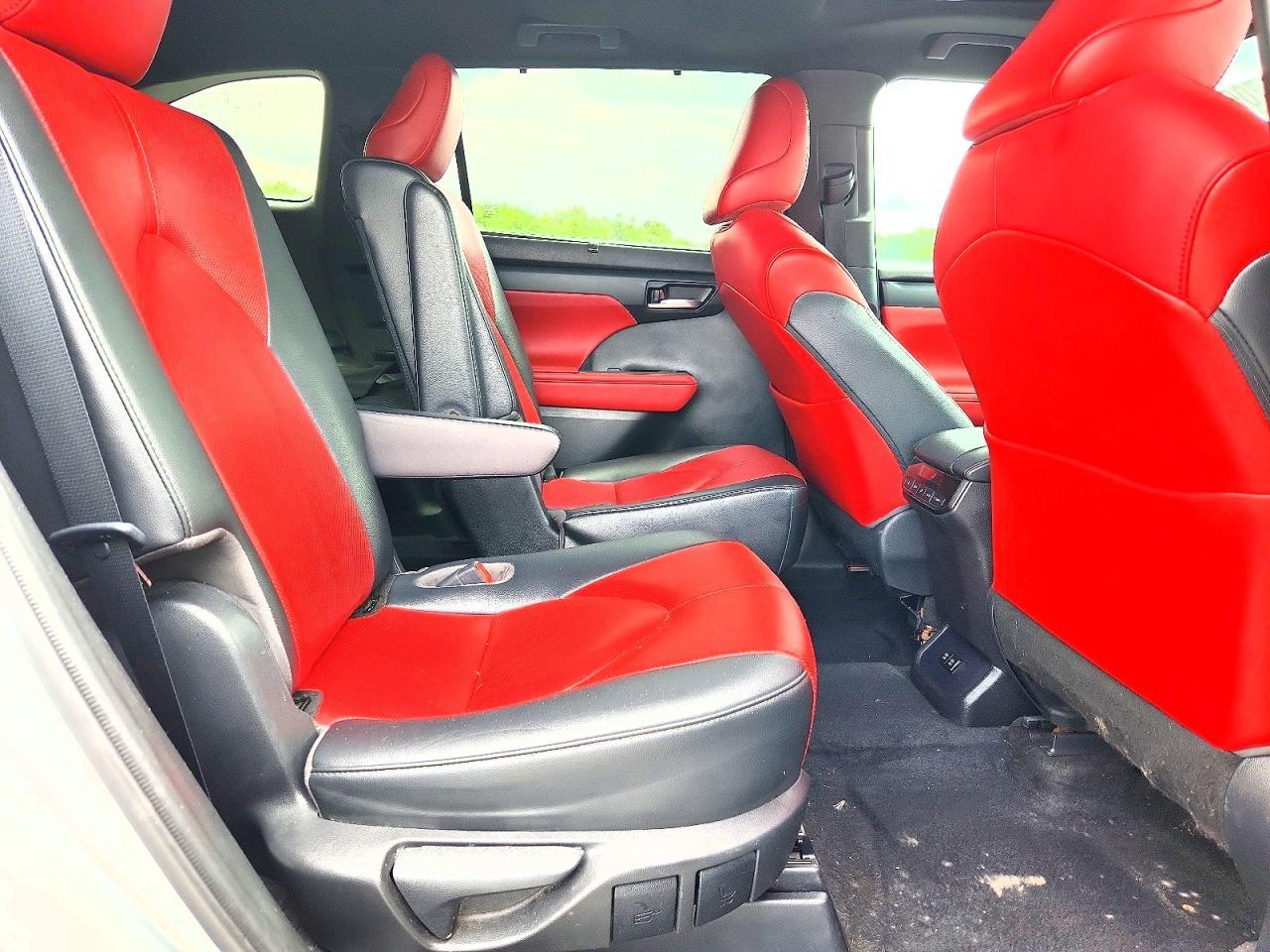 2021 Toyota Highlander Xse - zdjęcie 11