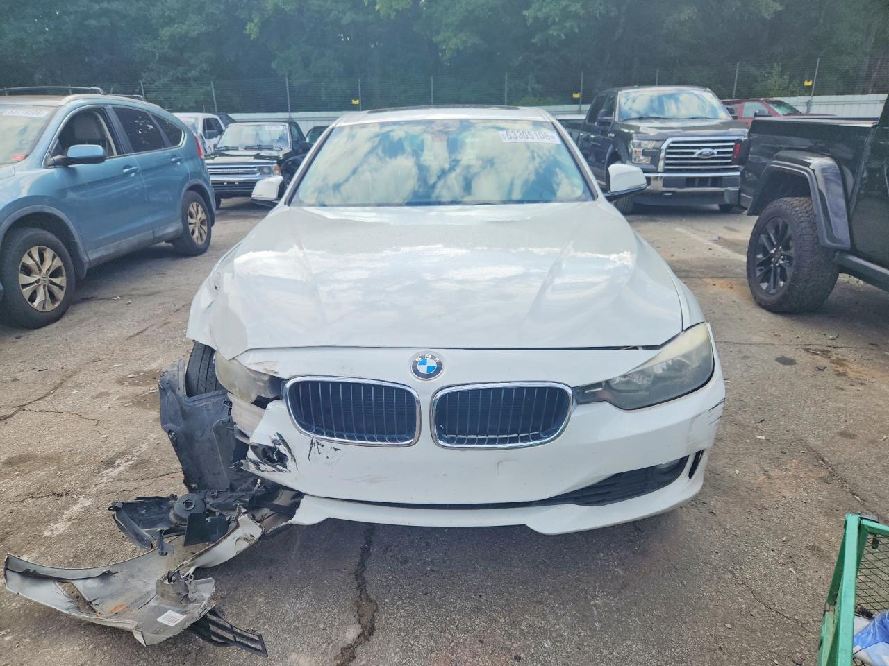 2015 BMW 328 I - zdjęcie 5