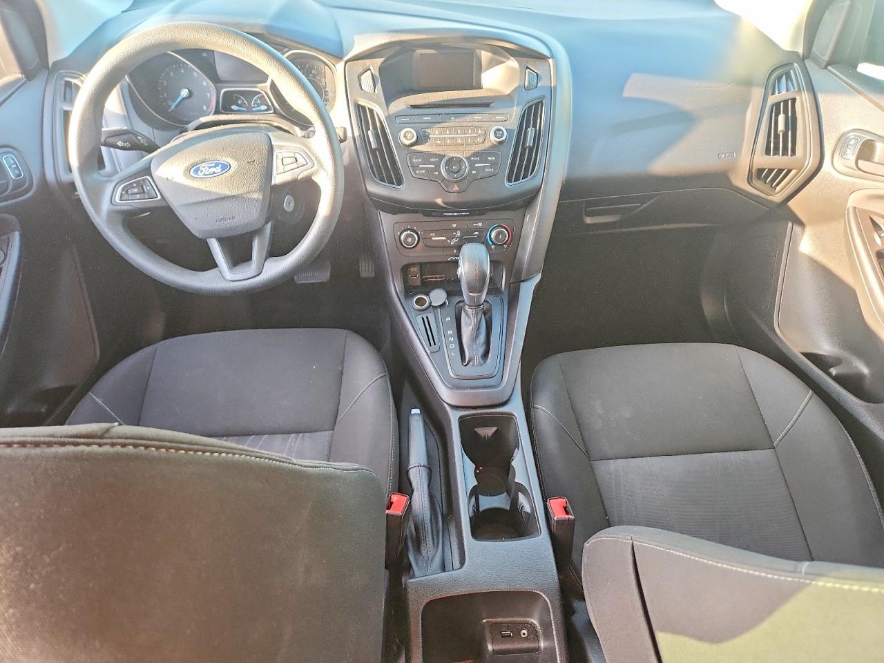2015 Ford Focus S - zdjęcie 8