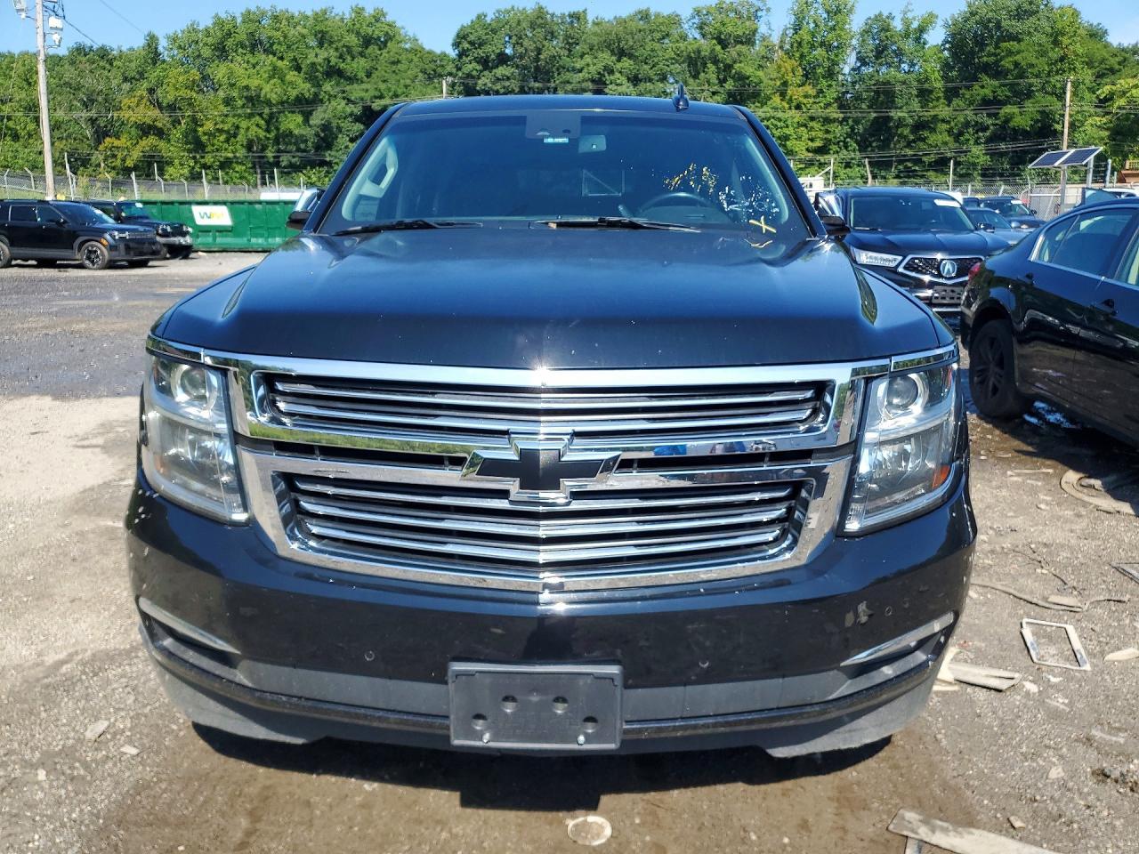 2017 Chevrolet Suburban K1500 Premier - zdjęcie 5