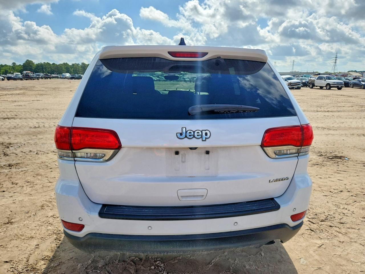 2017 Jeep Grand Cherokee Laredo - zdjęcie 6