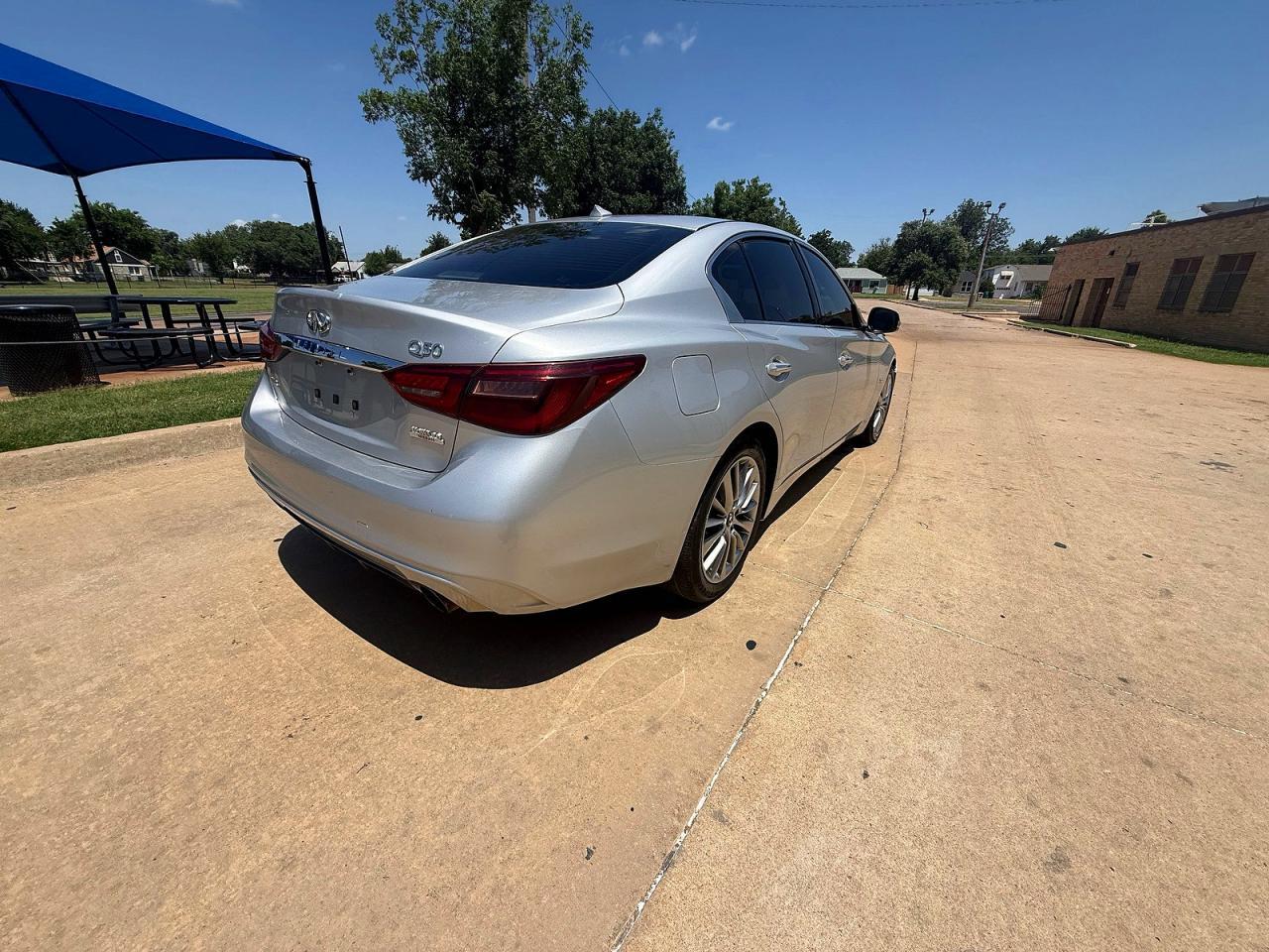 2018 Infiniti Q50 3.0T Luxe - zdjęcie 4