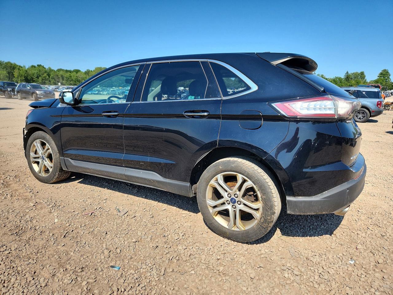2018 Ford Edge Titanium - zdjęcie 2