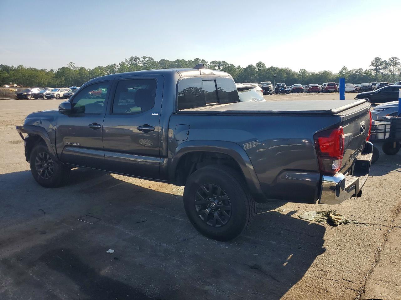 2021 Toyota Tacoma Sr5 V6 - zdjęcie 2
