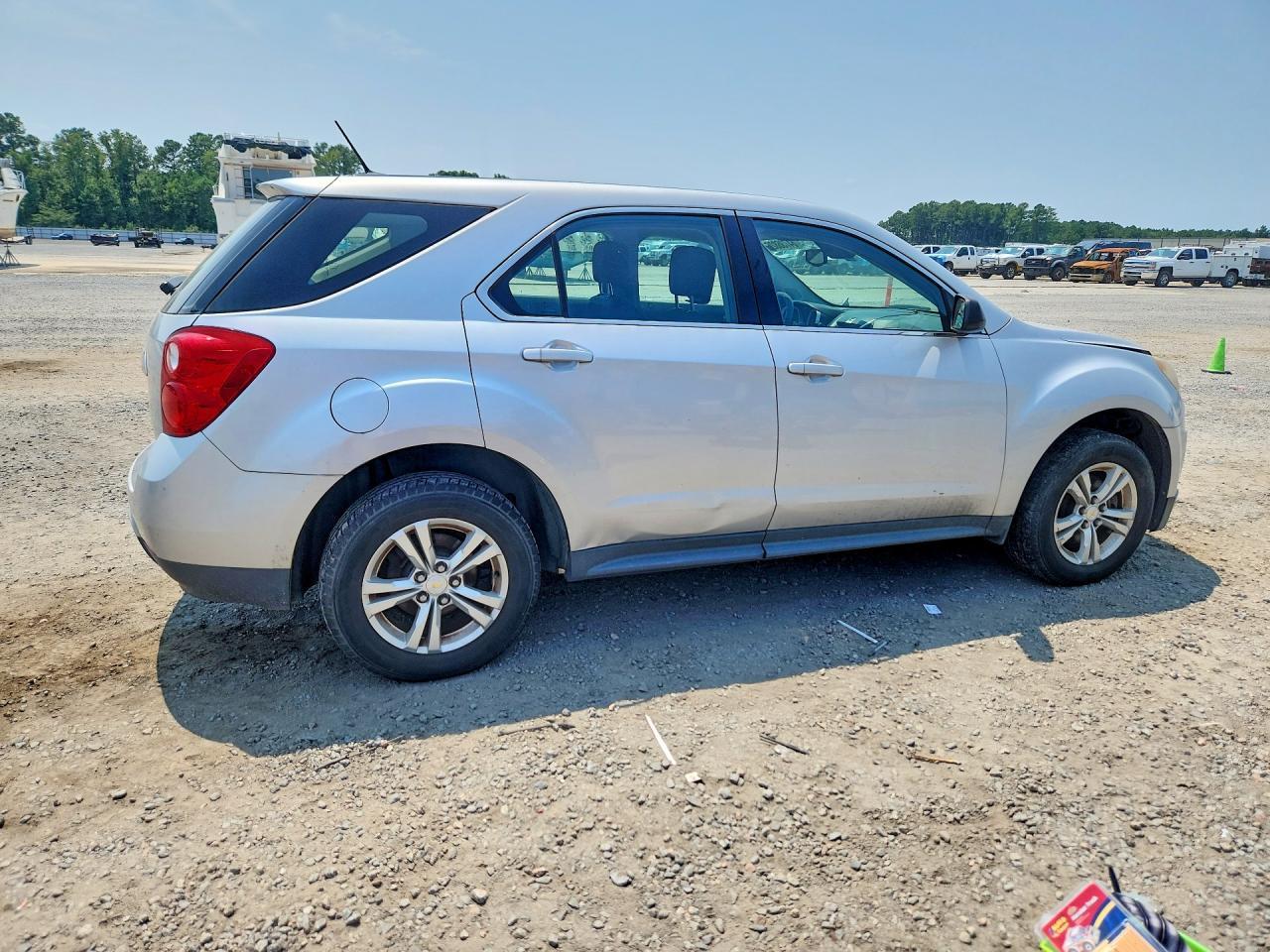 2013 Chevrolet Equinox Ls - zdjęcie 3