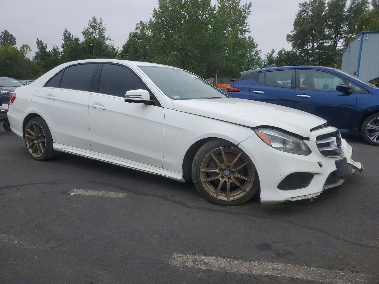 2014 Mercedes-Benz E 350 - zdjęcie 4