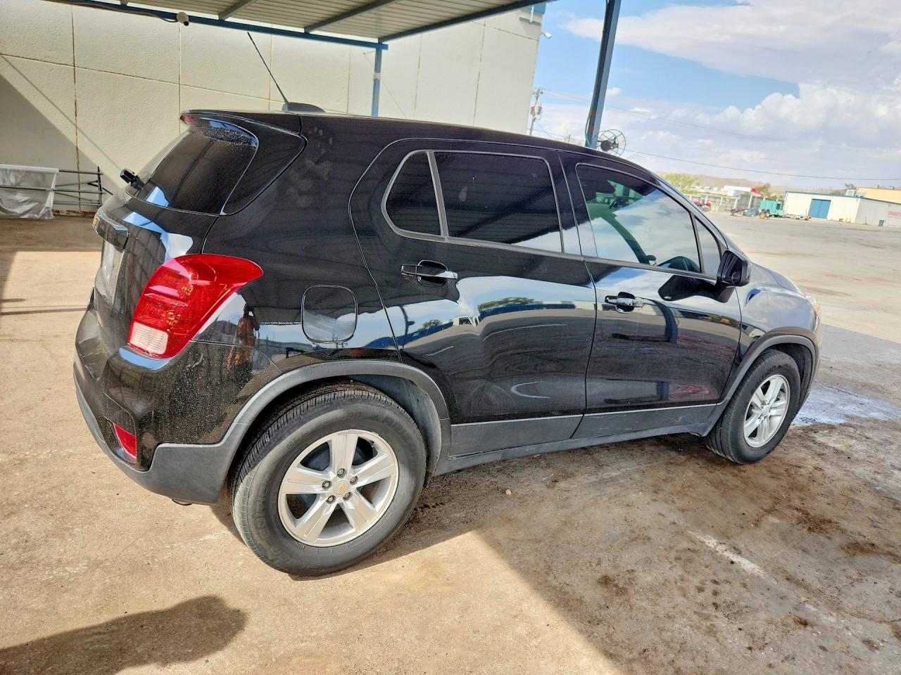 2020 Chevrolet Trax Ls - zdjęcie 3
