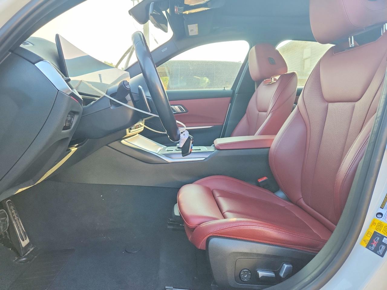 2023 BMW 330Xe - zdjęcie 7