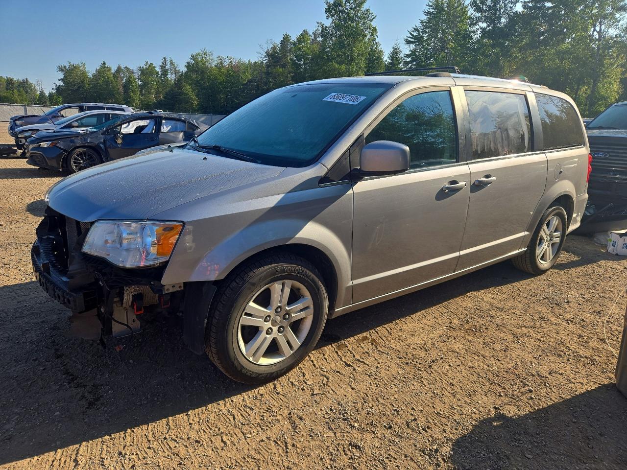 2018 Dodge Grand Caravan Crew - zdjęcie główne
