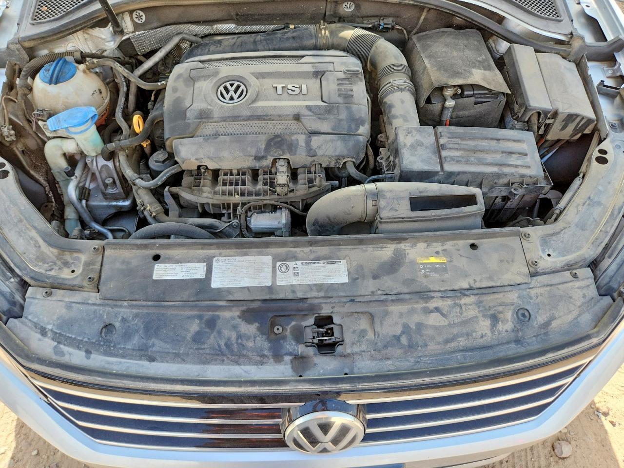 2016 Volkswagen Passat - zdjęcie 11