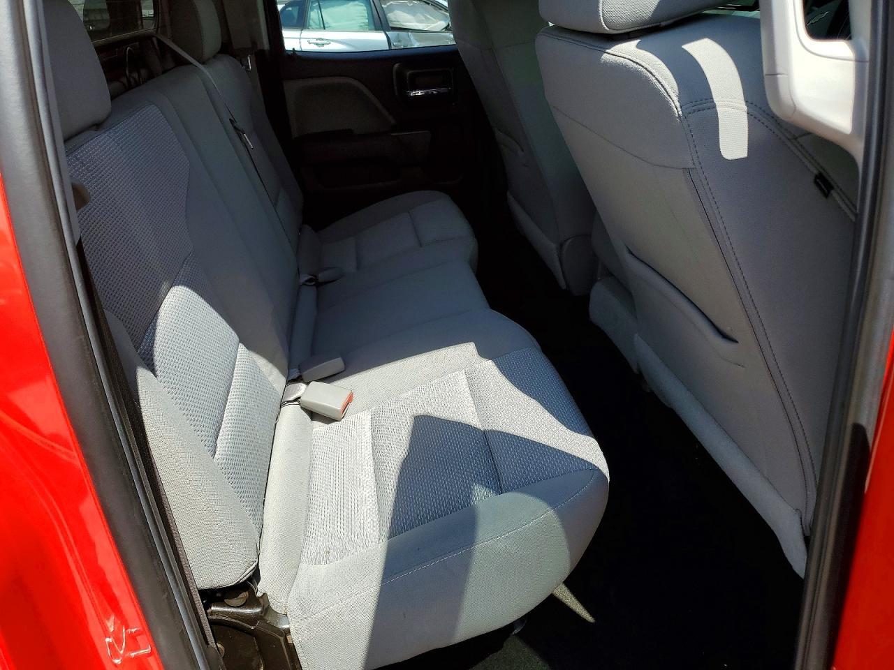 2016 Chevrolet Silverado K1500 Custom - zdjęcie 10