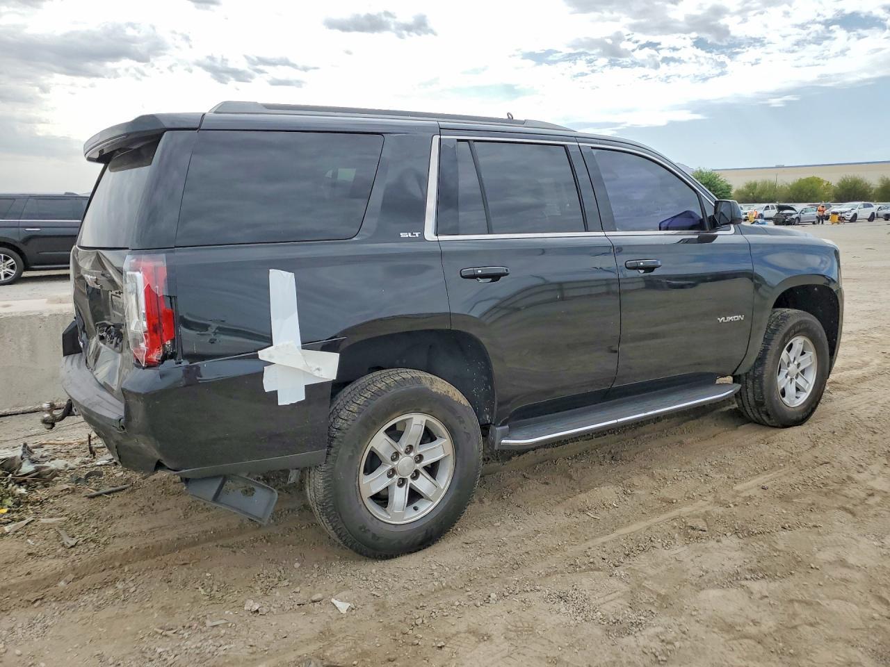 2016 GMC Yukon Slt - zdjęcie 3