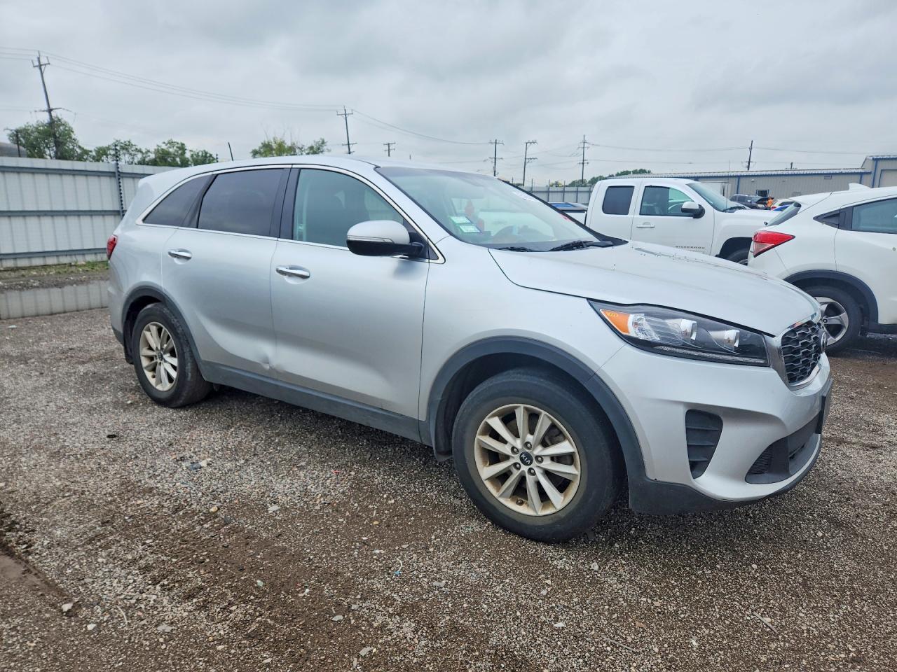 2019 Kia Sorento L - zdjęcie 4
