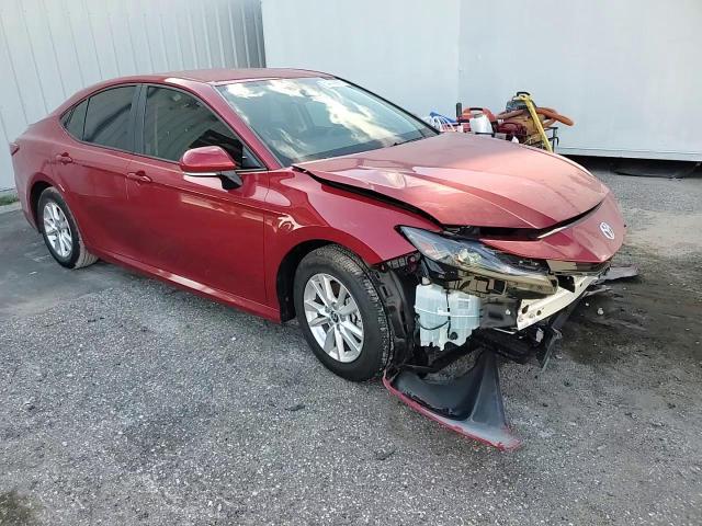 2025 Toyota Camry Le - zdjęcie 13