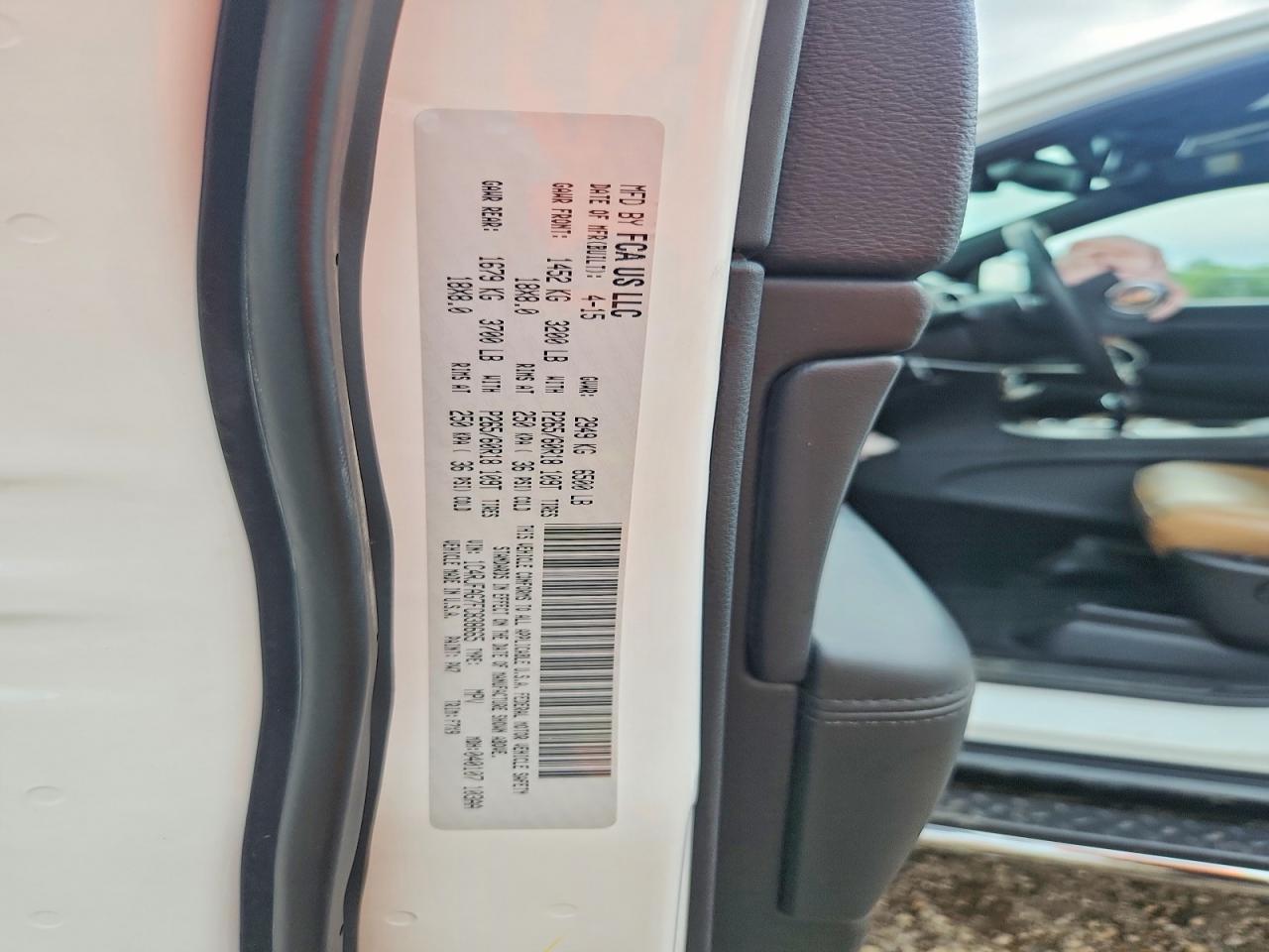 2015 Jeep Grand Cherokee Laredo - zdjęcie 13