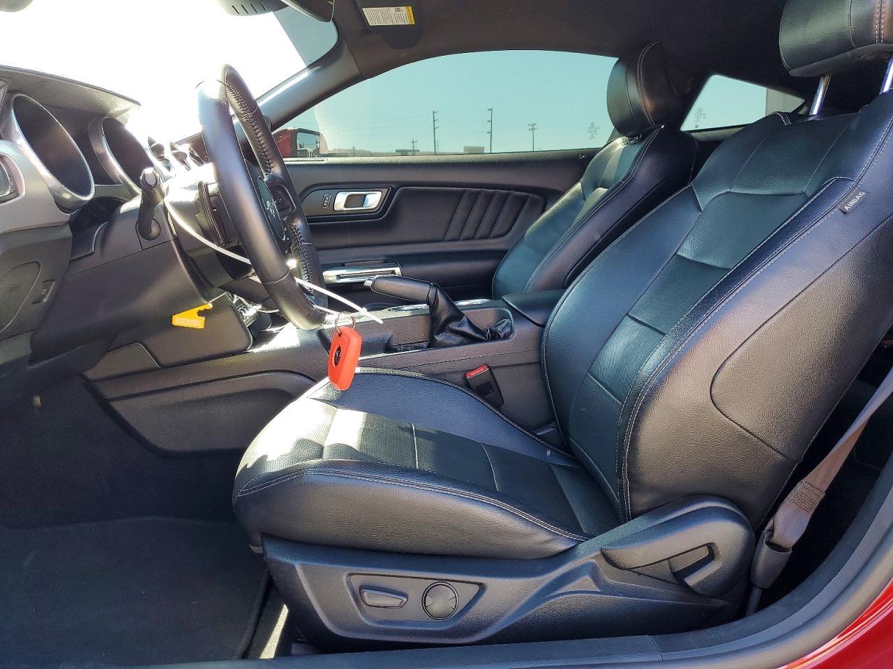 2020 Ford Mustang Gt - zdjęcie 7