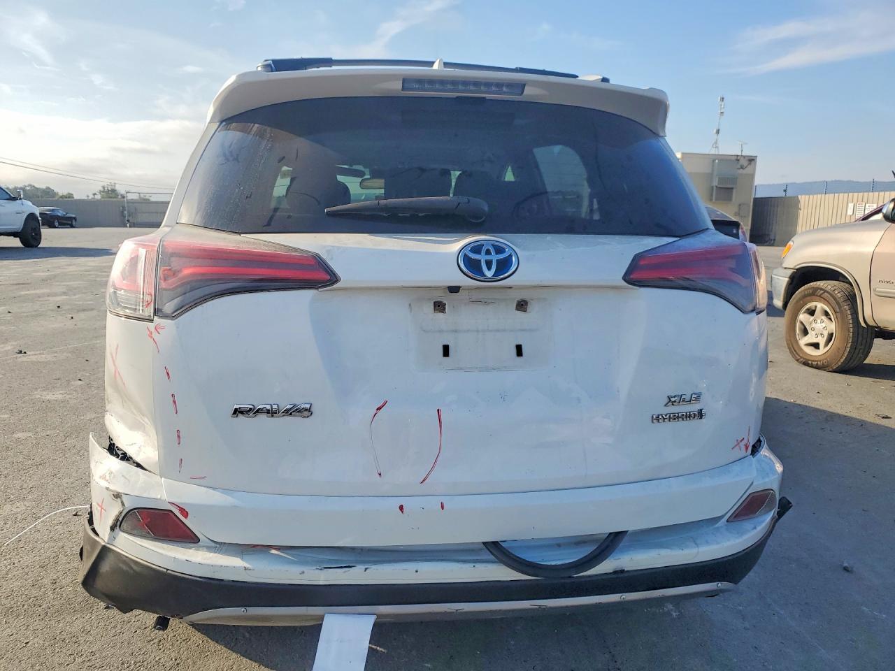 2017 Toyota Rav4 Hybrid Xle - zdjęcie 6
