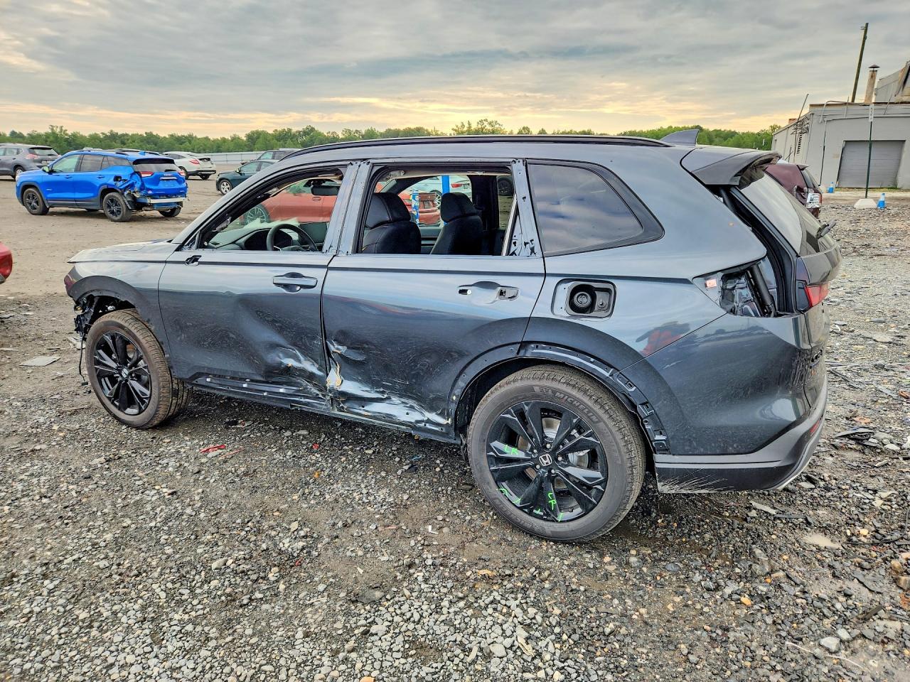 2026 Honda Cr-V Sport Touring - zdjęcie 2