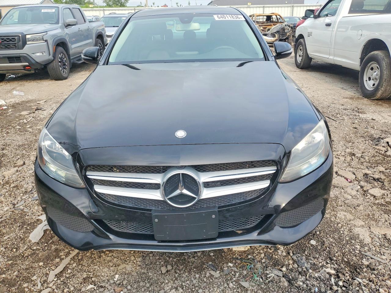 2016 Mercedes-Benz C 300 - zdjęcie 5