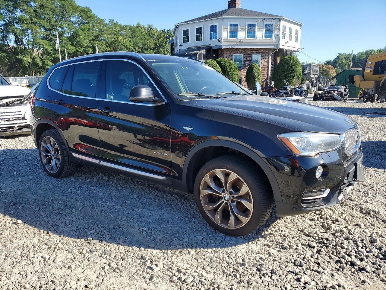 2017 BMW X3 xDrive35I - zdjęcie 4