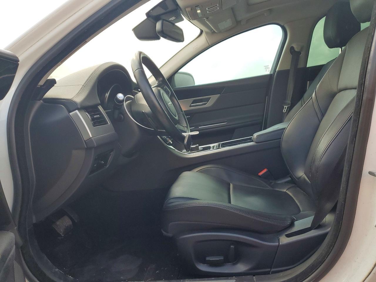 2018 Jagu Jaguar Xf 2Wd 4C 4D Sedan 25T - zdjęcie 7