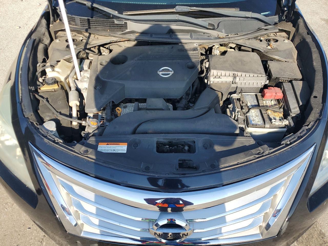 2014 Nissan Altima 2.5 S - zdjęcie 11