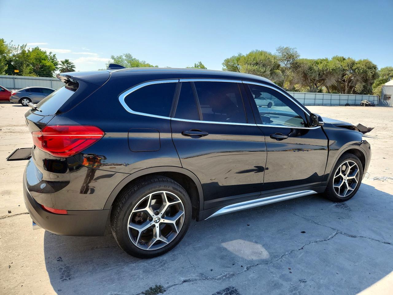 2018 BMW X1 xDrive28I - zdjęcie 3