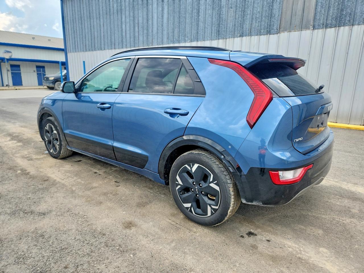 2023 Kia Niro Wind - zdjęcie 2