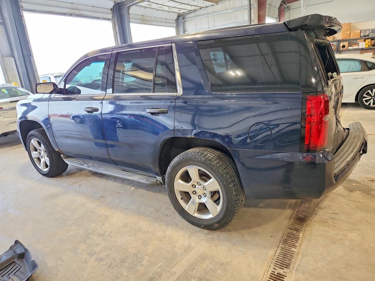 2015 Chevrolet Tahoe Special - zdjęcie 2