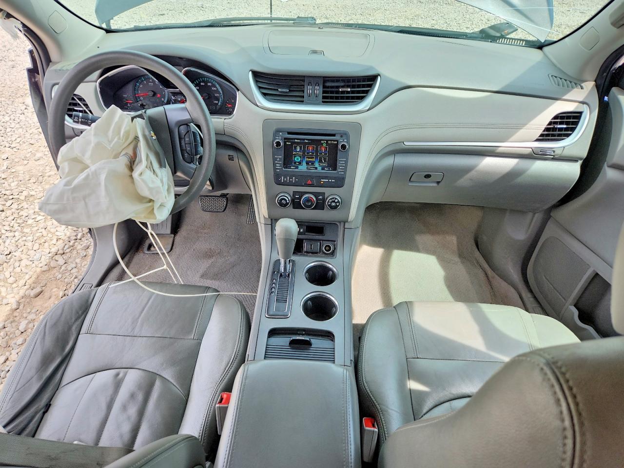 2017 Chevrolet Traverse Ls - zdjęcie 8