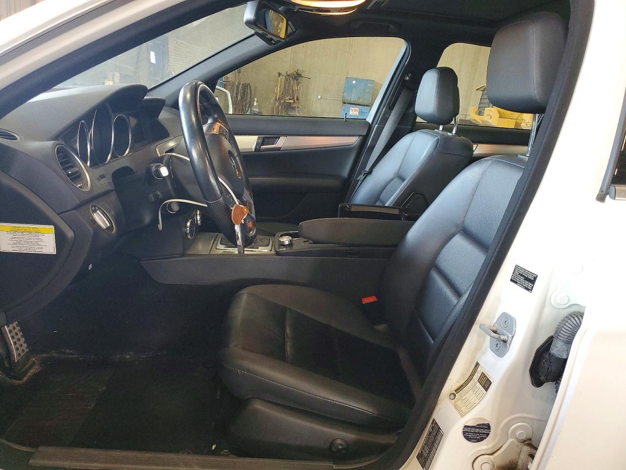 2013 Mercedes-Benz C 300 4Matic - zdjęcie 7