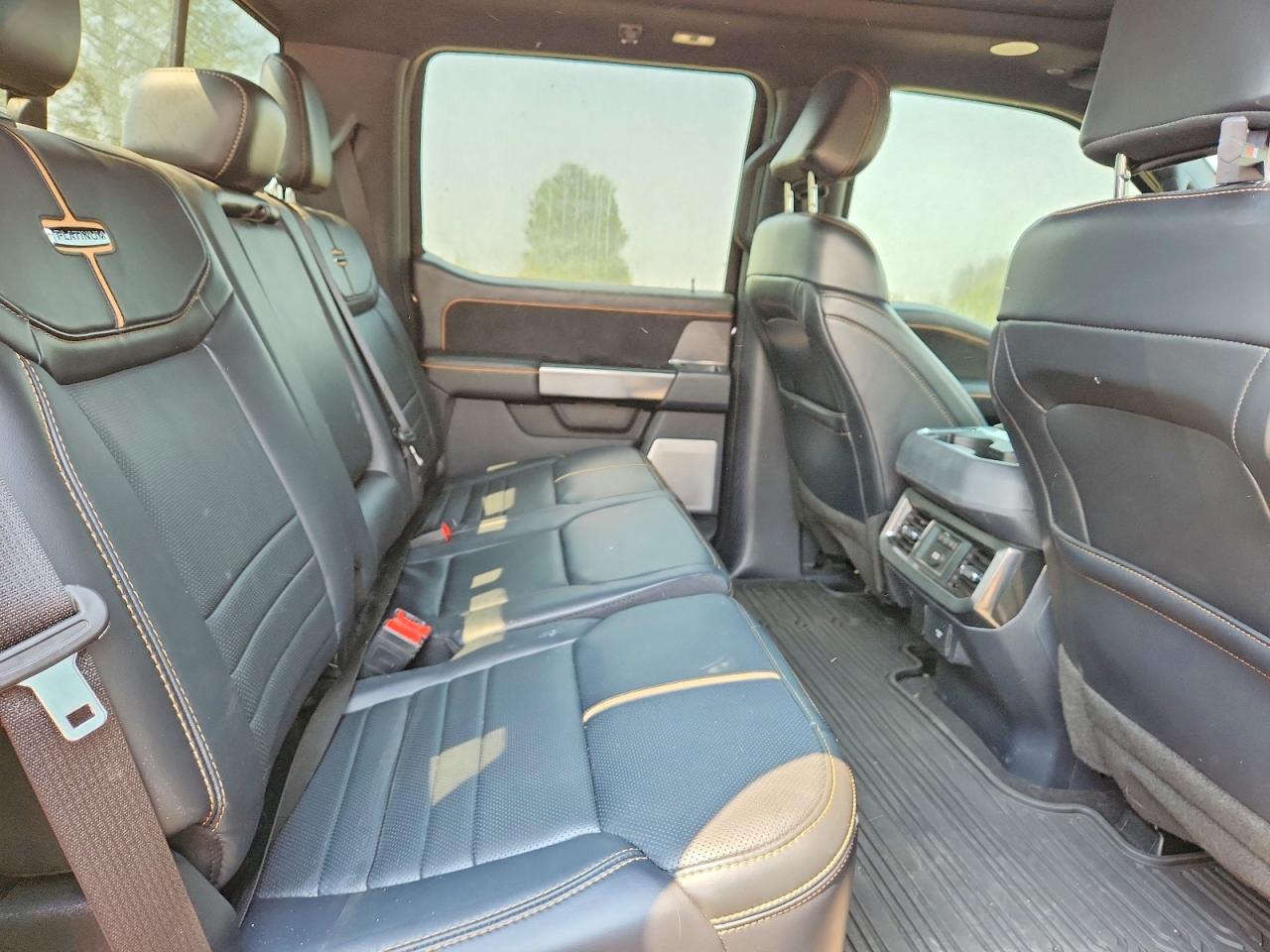 2024 Ford F350 Super Duty - zdjęcie 10