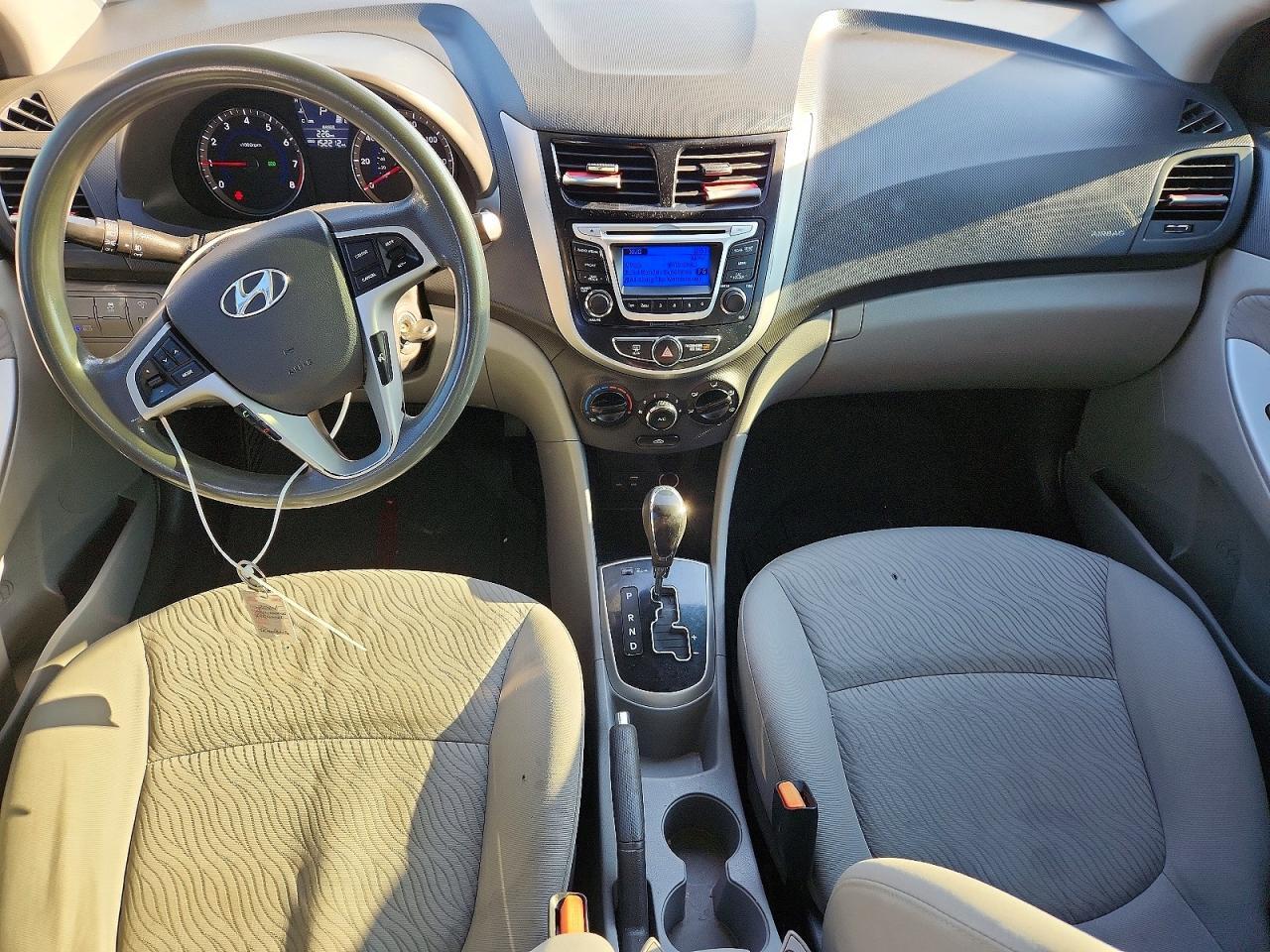 2014 Hyundai Accent Gls - zdjęcie 8