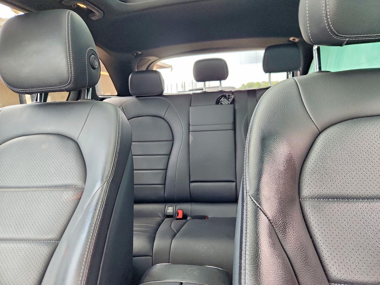 2019 Mercedes-Benz Glc 300 4Matic - zdjęcie 10