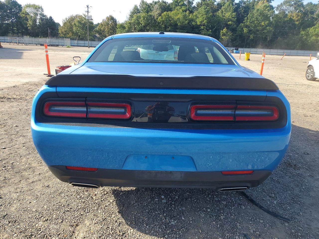 2023 Dodge Challenger Sxt - zdjęcie 6