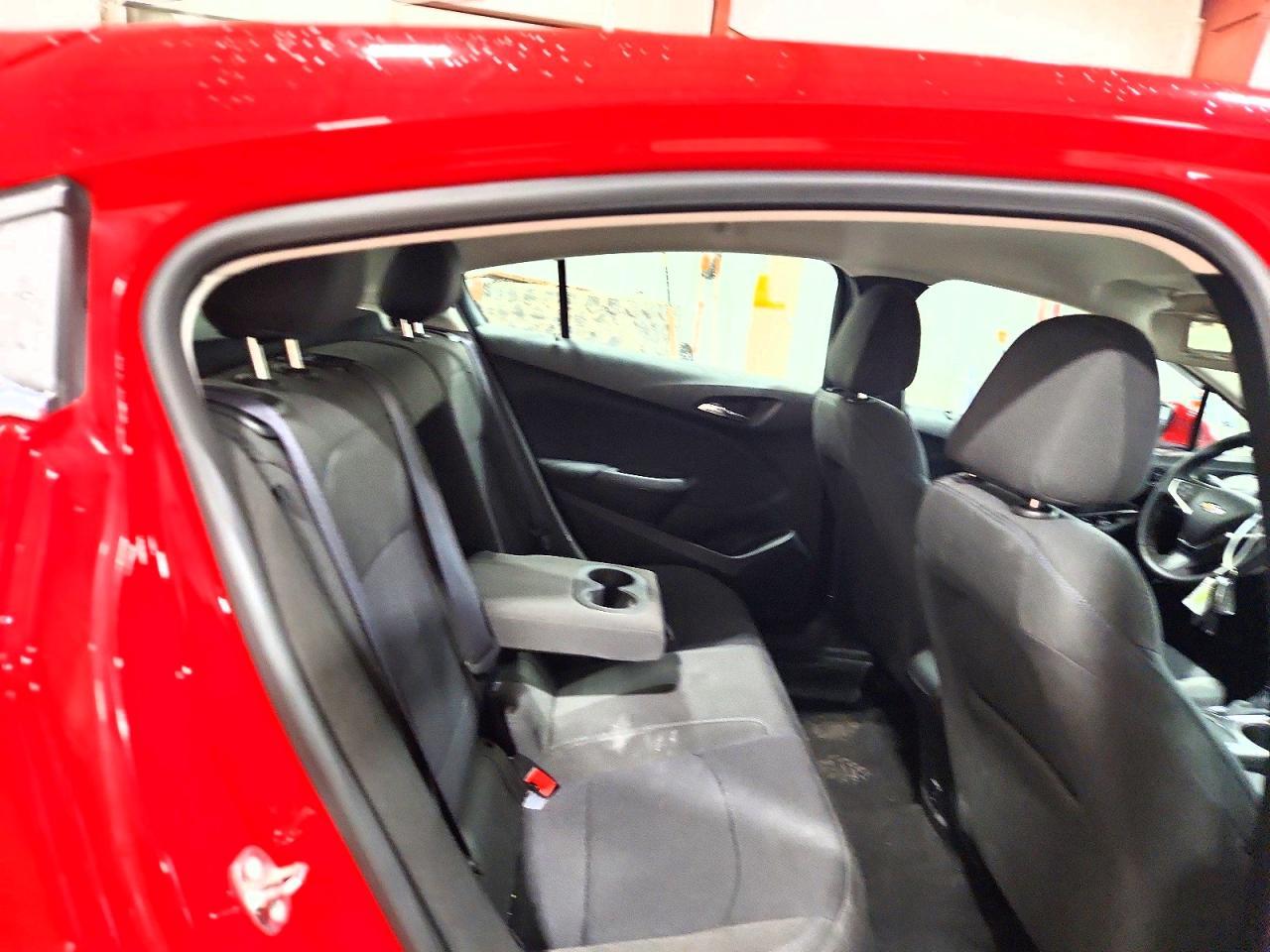 2017 Chevrolet Cruze Lt - zdjęcie 11
