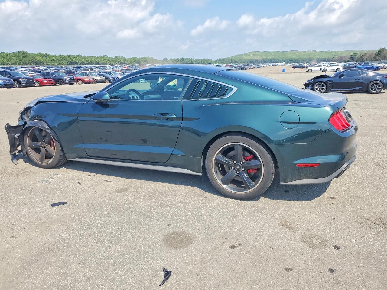 2020 Ford Mustang Bullitt - zdjęcie 2