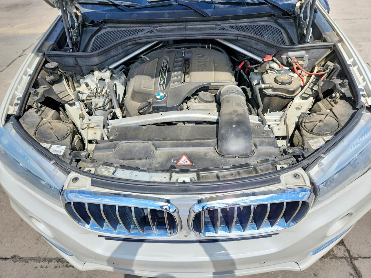 2014 BMW X5 xDrive35I - zdjęcie 12