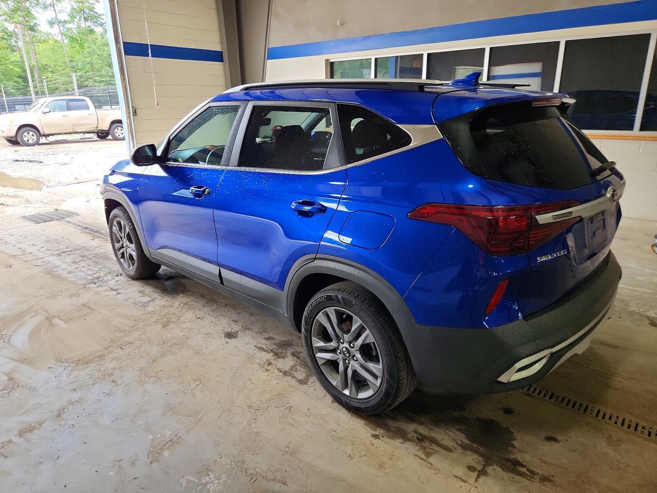 2021 Kia Seltos S - zdjęcie 2