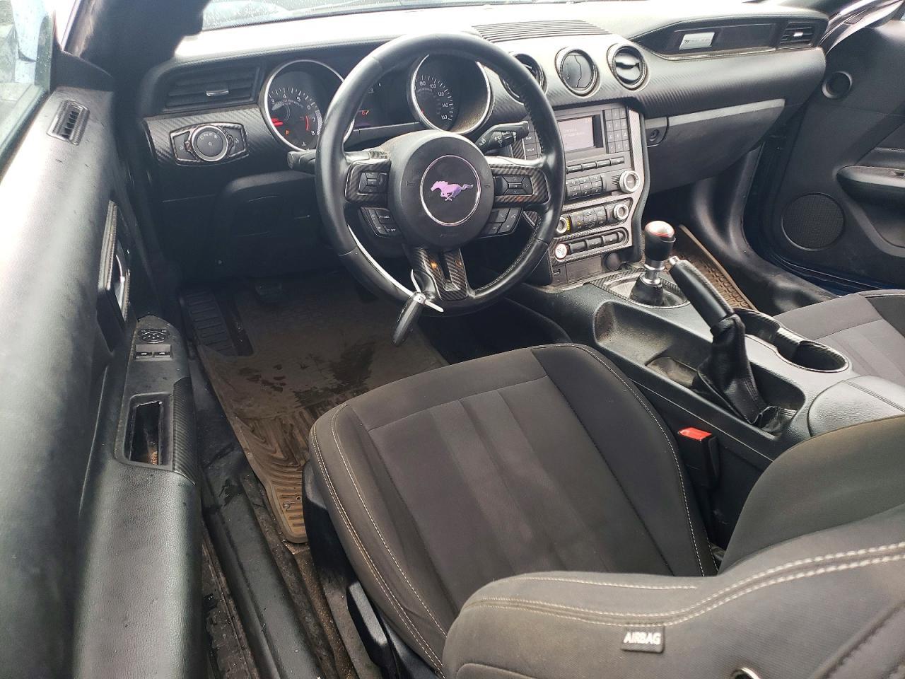 2018 Ford Mustang - zdjęcie 8