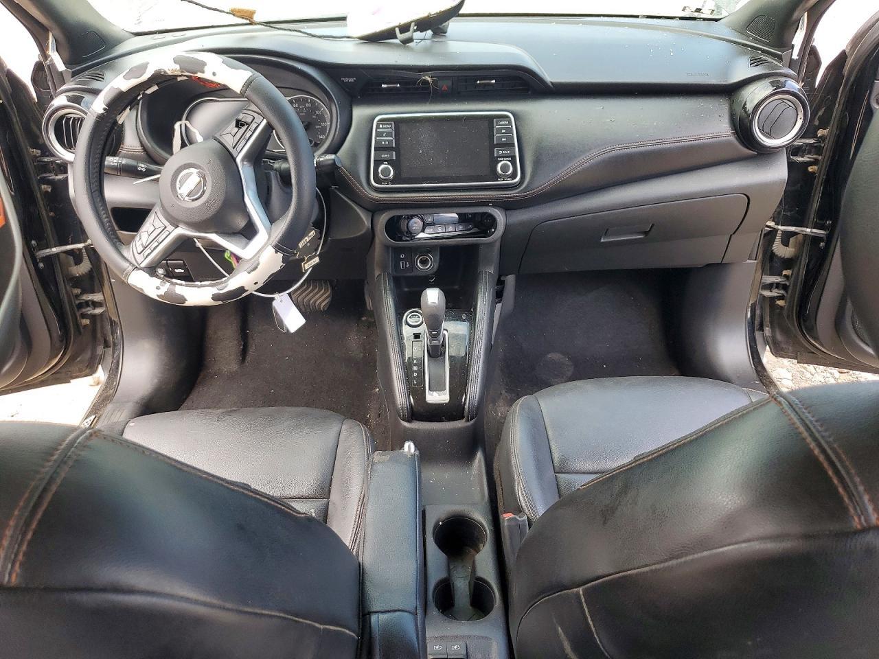 2019 Nissan Kicks Sr - zdjęcie 8