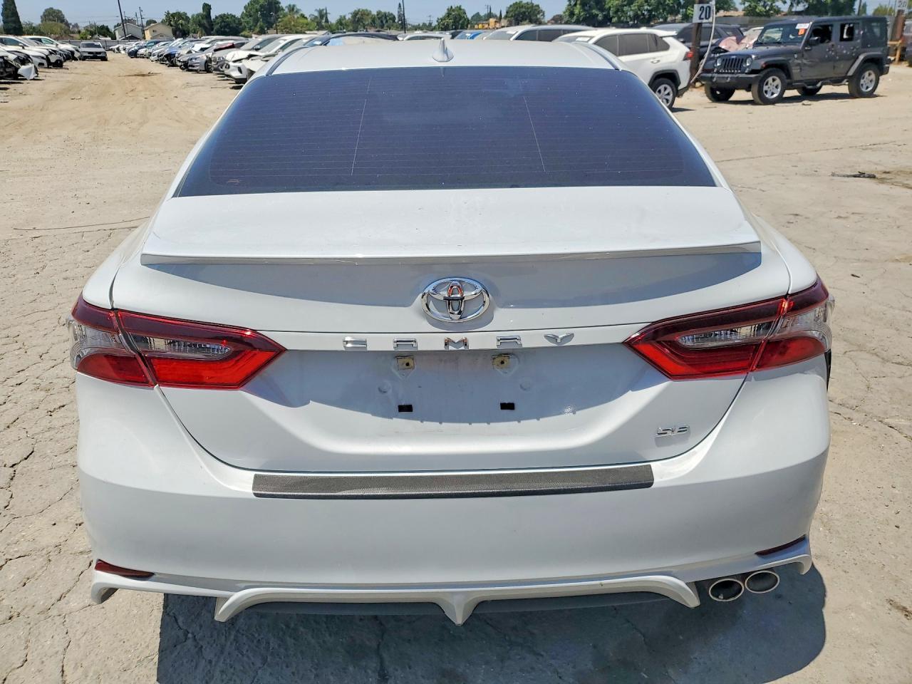 2023 Toyota Camry Se - zdjęcie 6
